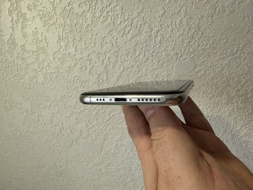 iPhone XS 64Gb White Neverlock