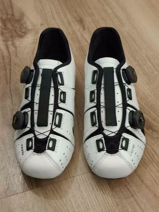 Sapatos de Ciclismo Lake CX241 Wide Carbon "Termo-moldáveis" Novos
