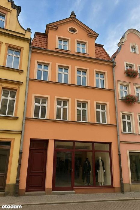 Kamienica w centrum Jeleniej Góry