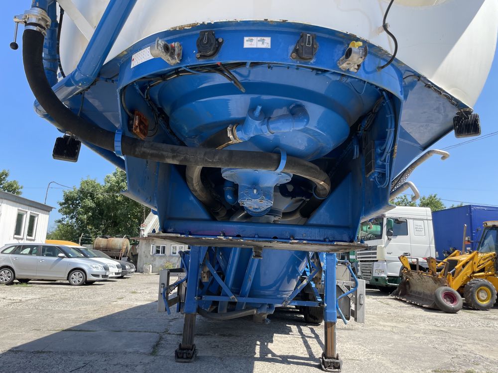 Цистерна SILO Feldbinder 334ST Silo 2013р.