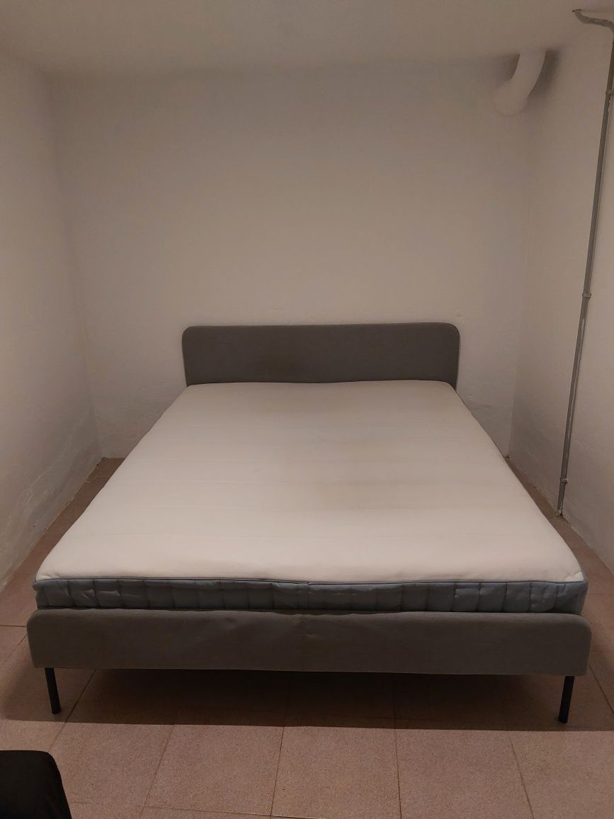 Cama Queen + Colchão