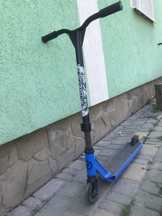 Самокат трюковий