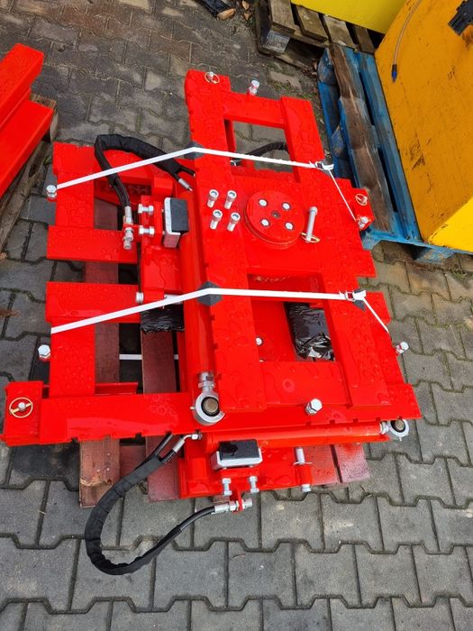 Obrotnica do skrzyń skrzyniopalet 180° wywrotnica do wózka widłowego