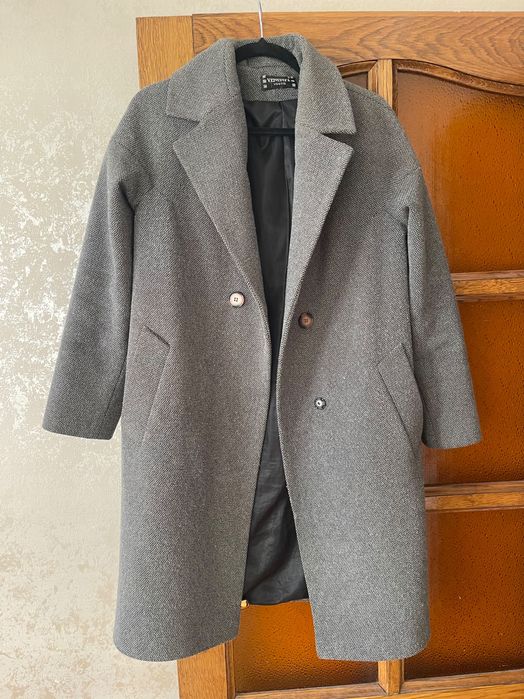 Кашемірове пальто розмір 42