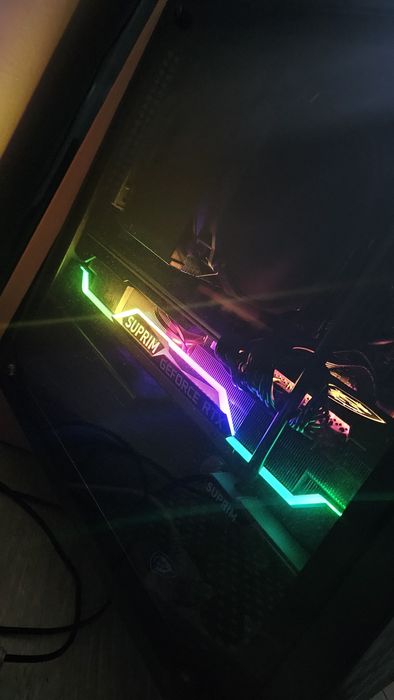 komputer ryzen 7 RTX 3080 32 GB RAM M.2 SSD Wifi Bluetooth