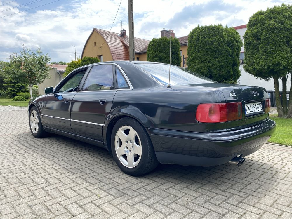 Audi A8 D2 2.8 V6 Quattro