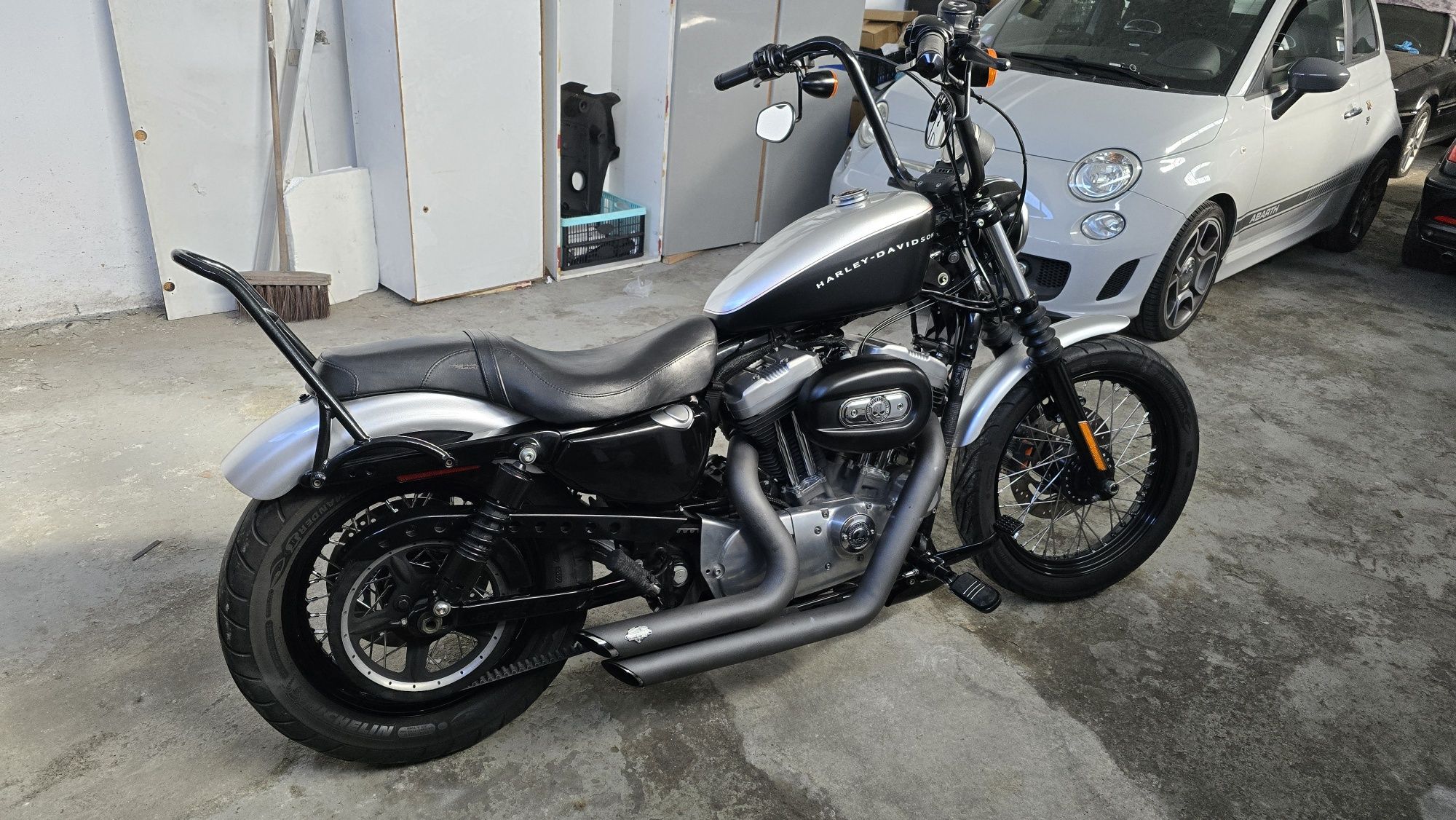 Harley Davidson SPORSTER 1200 NIGHTSTER Vance & Hines