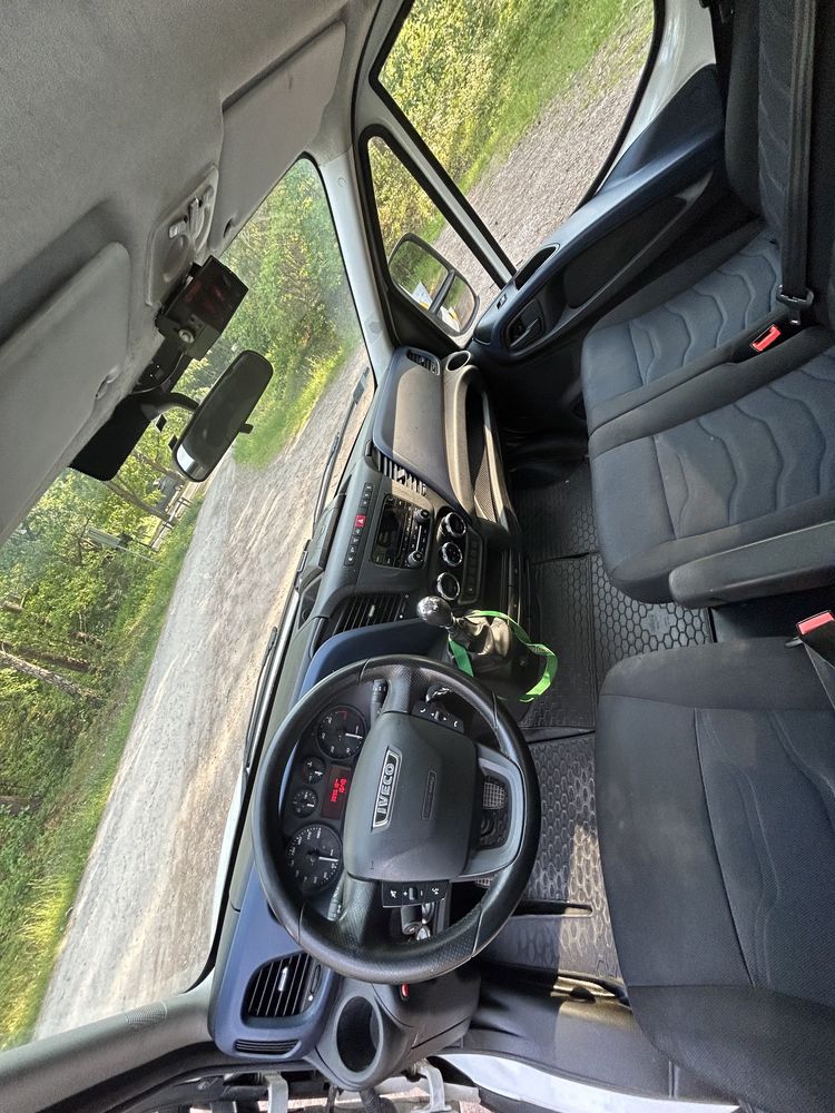 Iveco Daily 35s18 Auto laweta Pomoc Drogowa