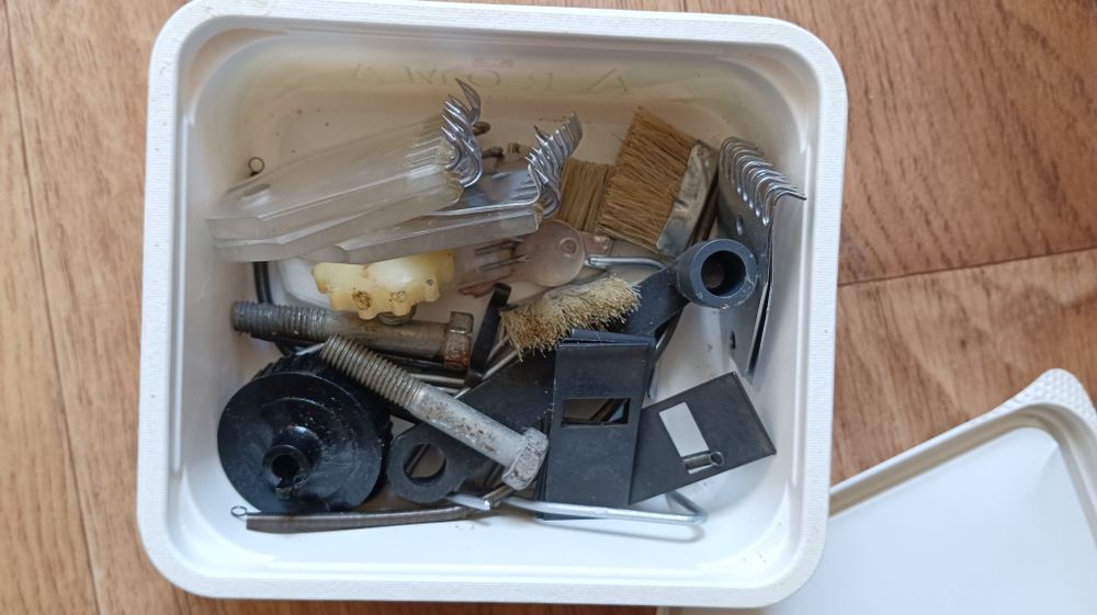 двофакторна в'язальна машина українка 2