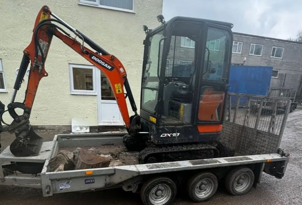 Minikoparka doosan dx19 2023 długie ramię