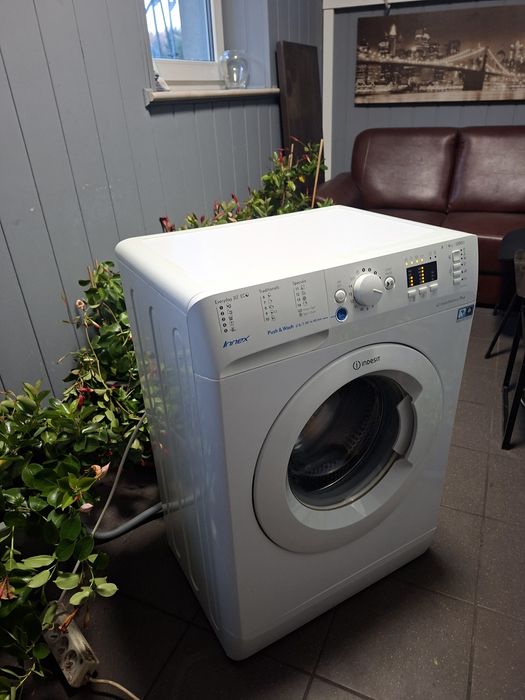 Pralka Indesit 6 kg slim wąska