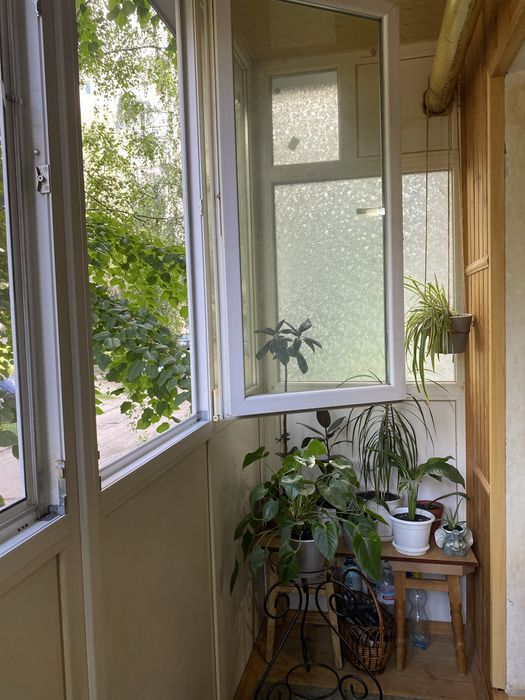 Продам 3 кімнатну квартиру на Польовій