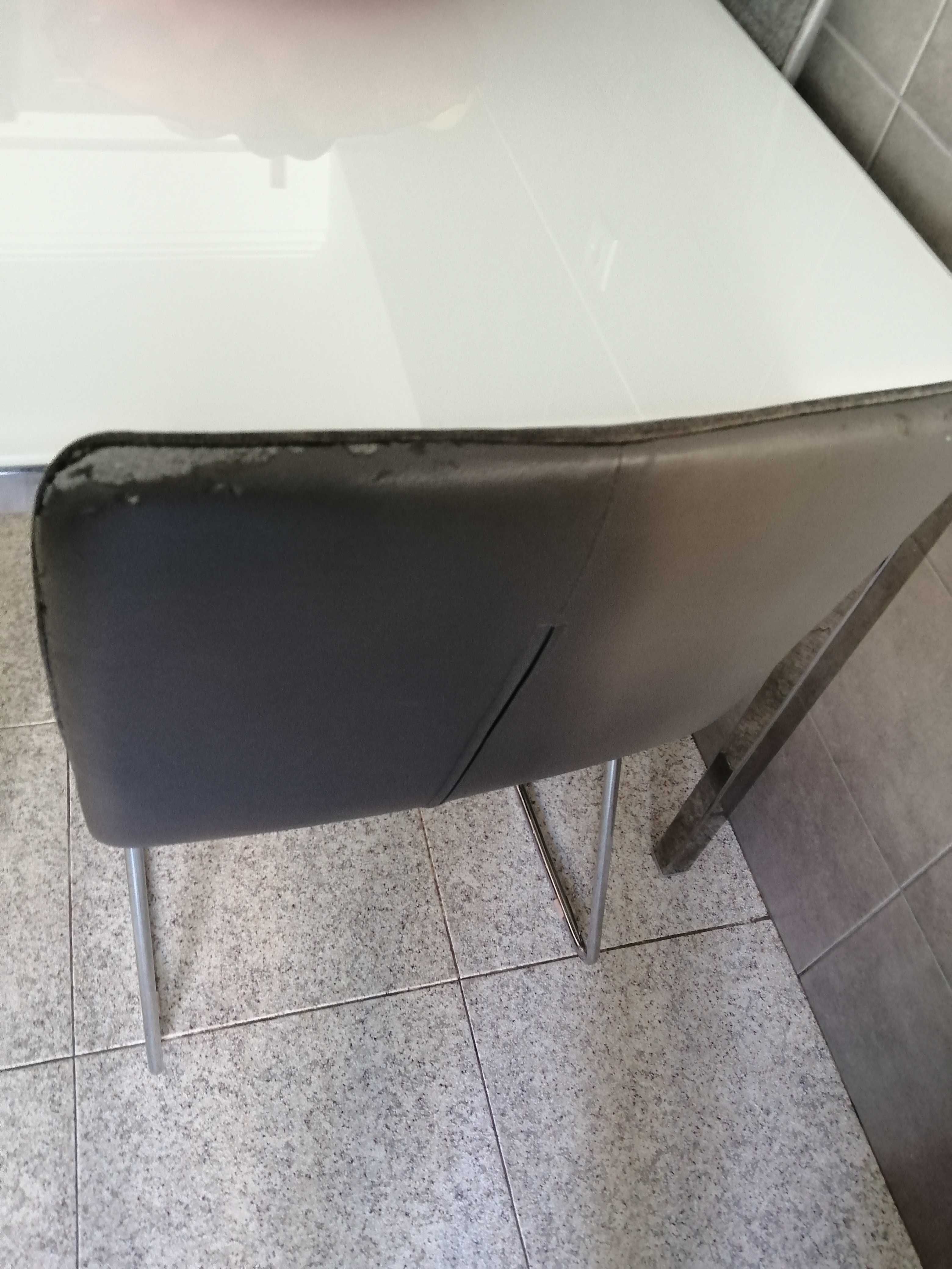 4 cadeiras cozinha
