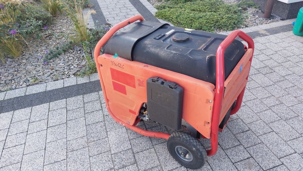 Agregat prądotwórczy Pramac S8000 silnik Honda GX 390 , AVR