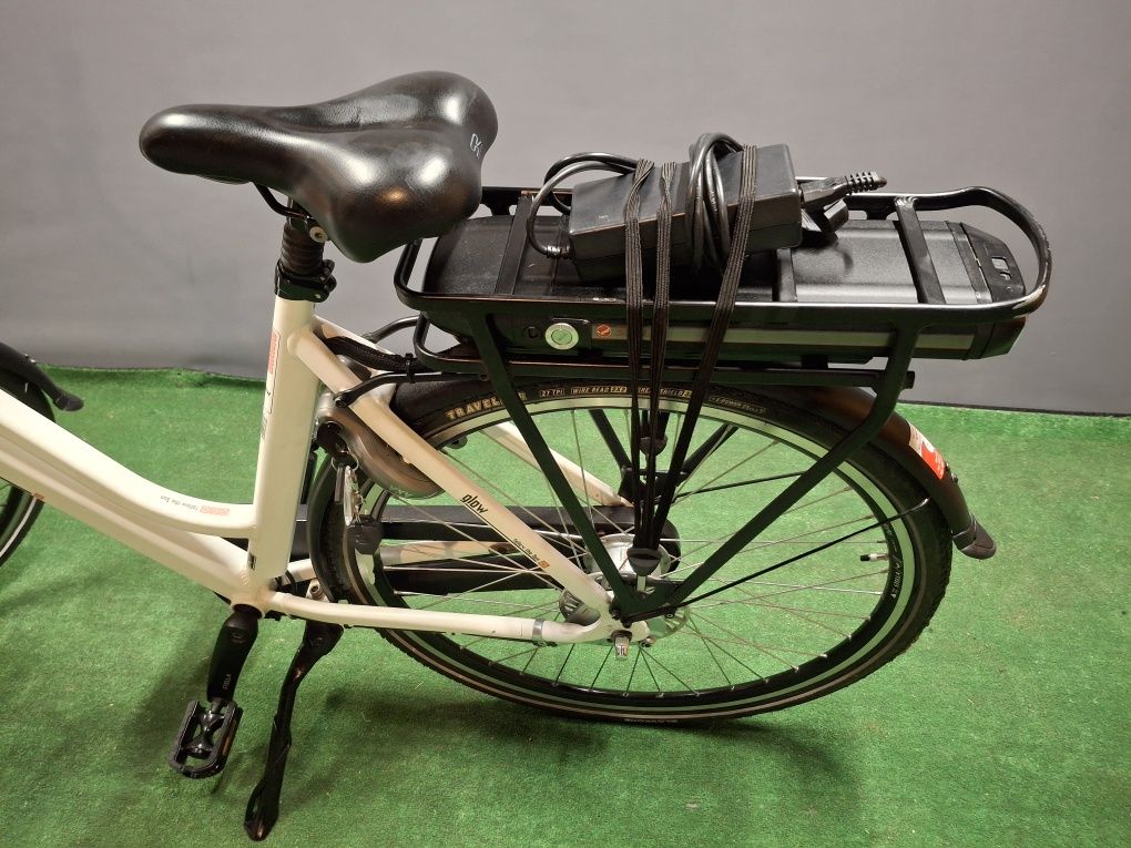 Rower elektryczny GLOW by Stella..rama 53.. bateria 14.5 Ah..522 Wh..