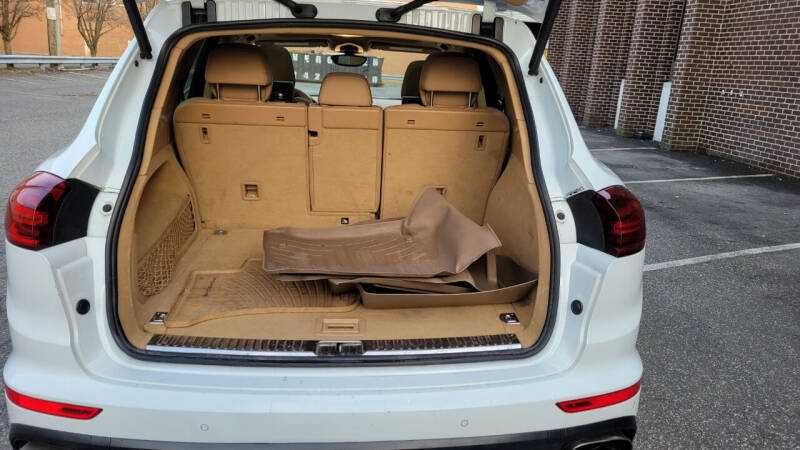 2016 Porsche Cayenne