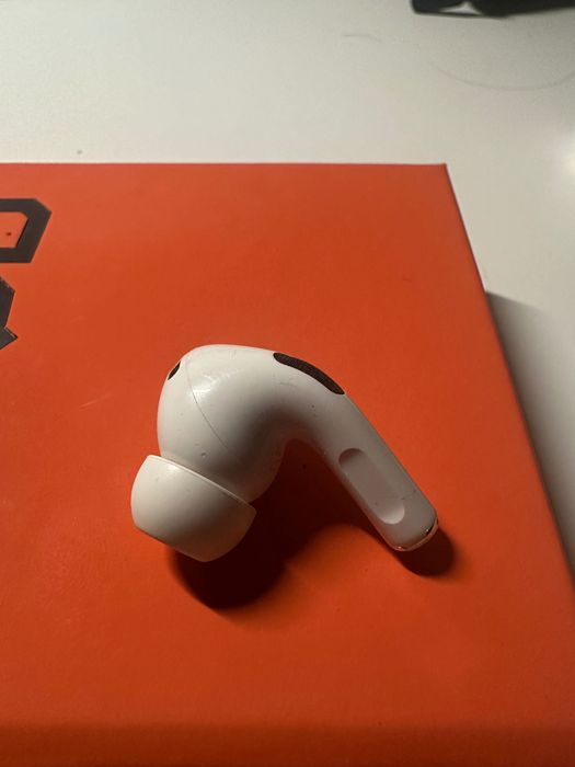 Навушник air pods pro 2 Лівий