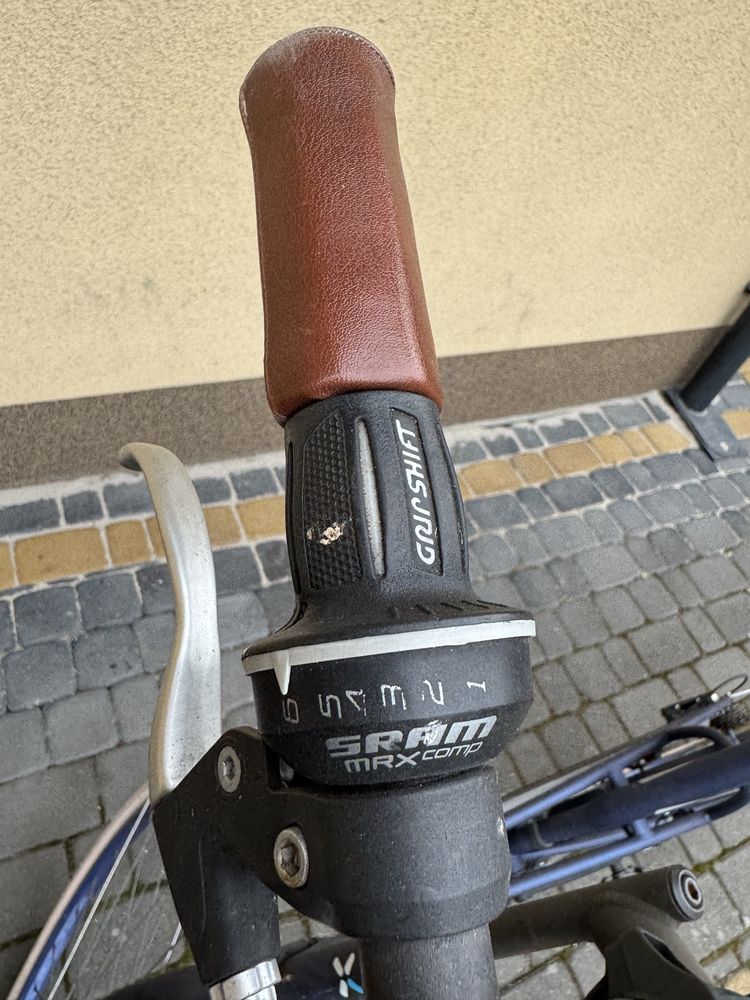 Sprzedam rower miejski BTWIN Elops – stylowy i wygodny!