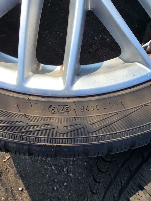 Koła 19" Audi 5x112 + opony Nokian 255/40 zima (5mm)