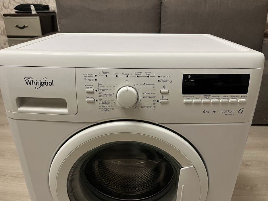 Пралка Whirlpool aws61212 на запчастини