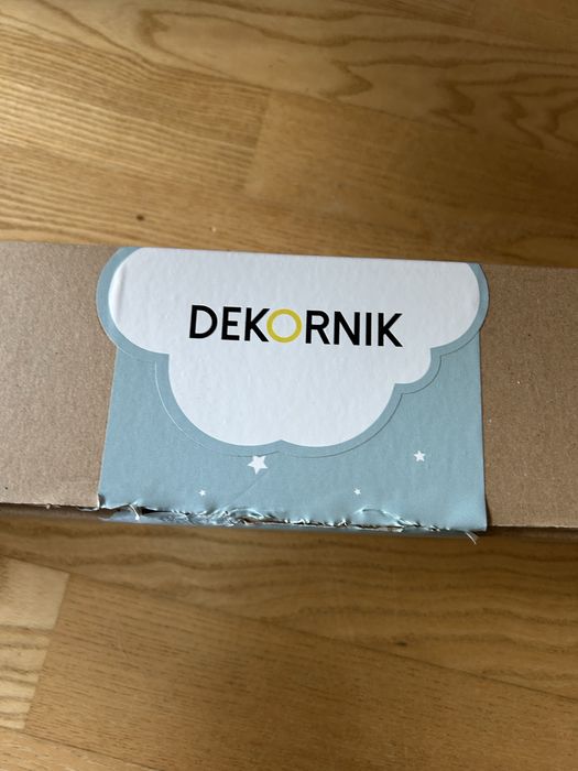 DEKORNIK Naklejka samoprzylepna ścienna panda z różowymi balonami M