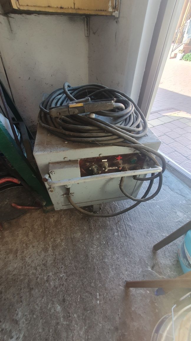 Spawarka transformatorowa z rozruchem