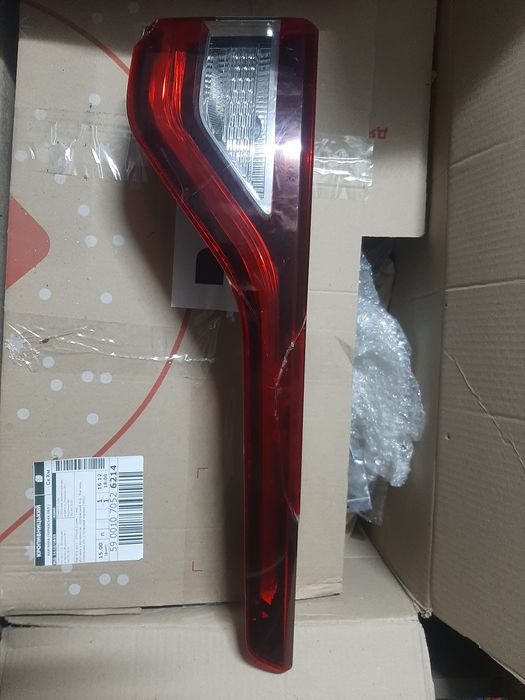 Продам ліву фару