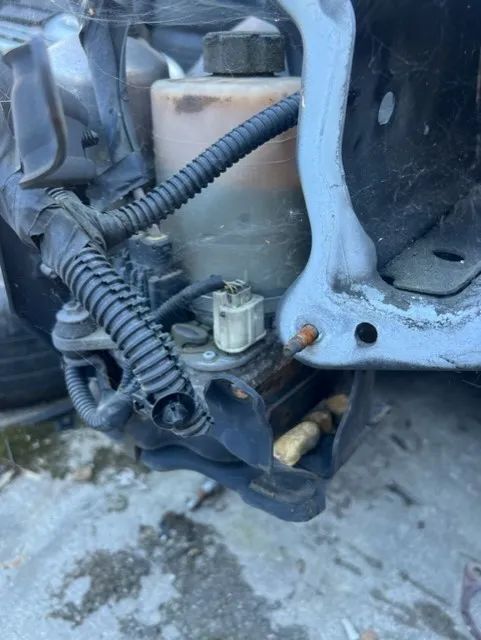 Bomba de direçao assistida eletrica Ford Focus