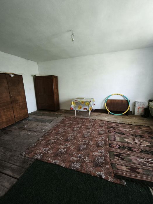 Продаж приватного будинку в селі Дережичі