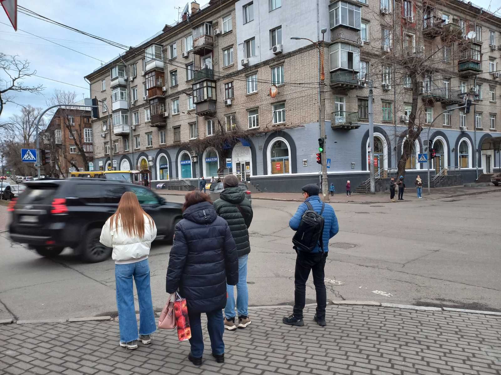 Здам Фасад 57 м2 Лукьянівська Перетин Білоруська/Довнар-Запольського