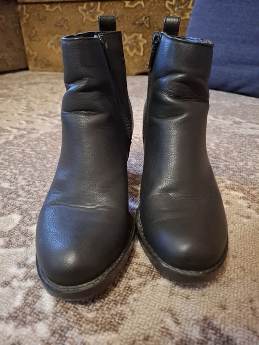 Женские ботинки, сапожки