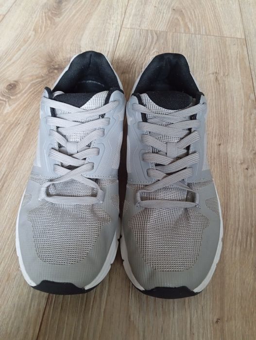 Buty męskie - sportowe