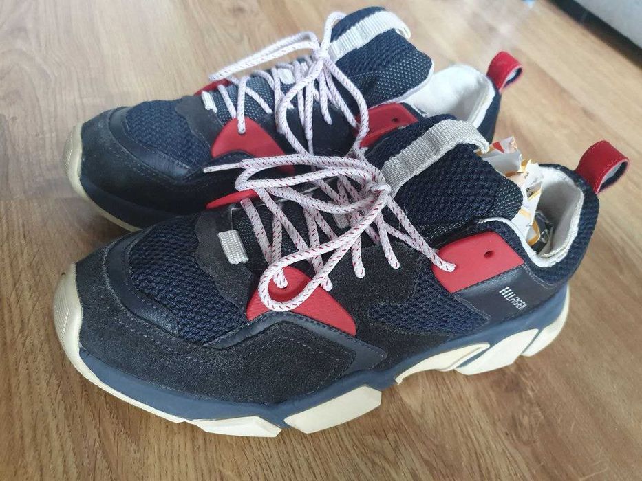 Tommy Hilfiger FM0FM02887 (rozmiar 45) — używane