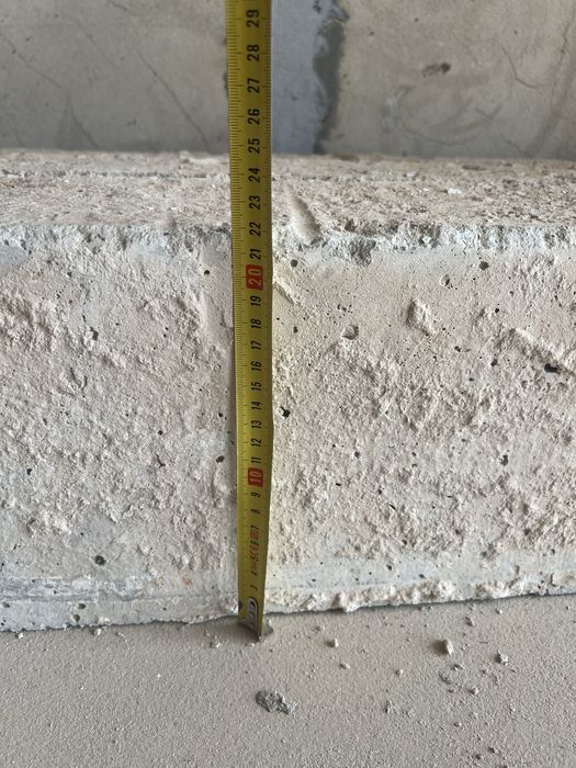 Продам перемички бетонні