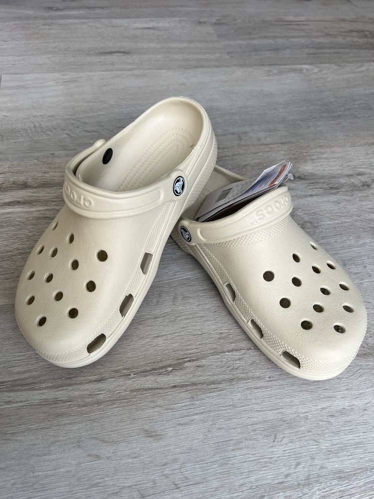 Фірмові Crocs classic, сабо розмір W6,W7,W8,W9