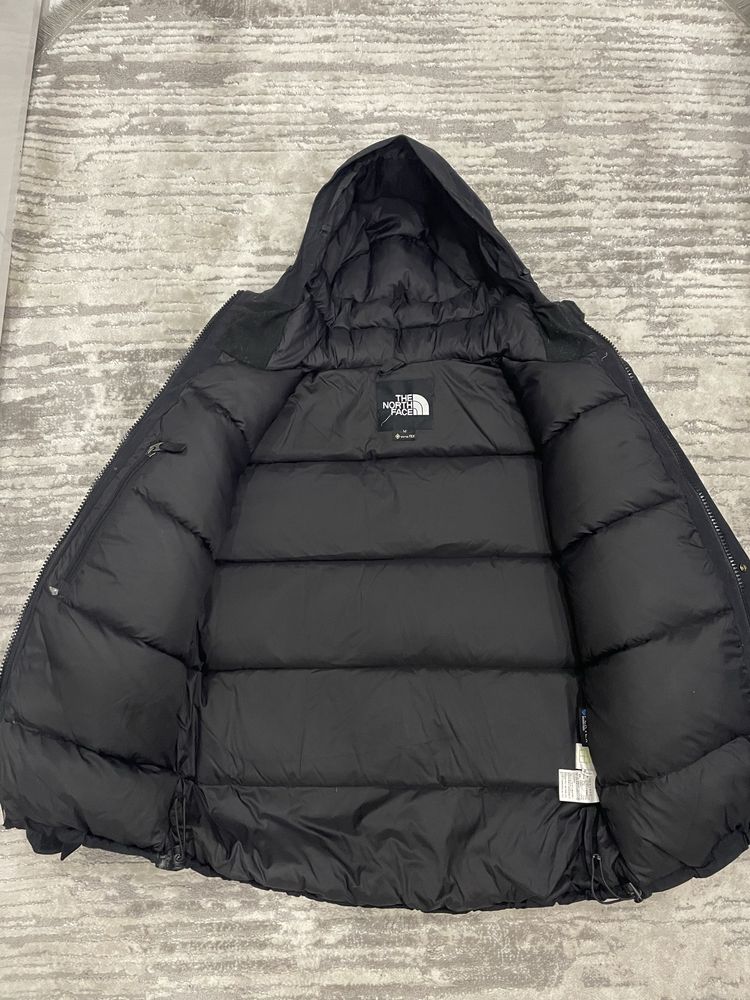 Пухан TNF на Gore-tex