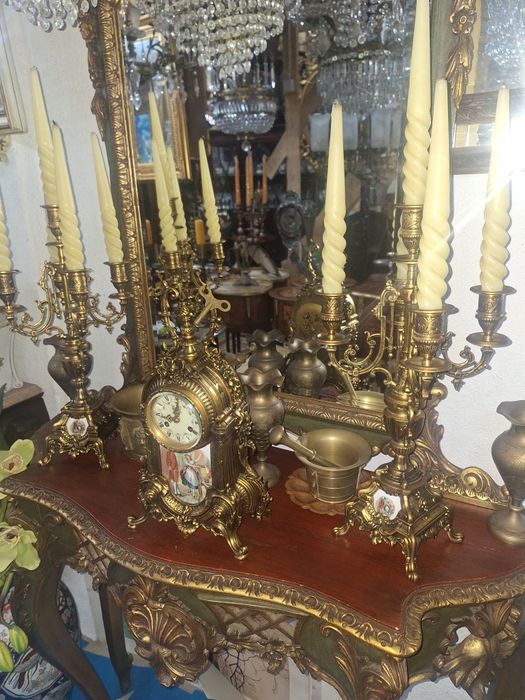 Credencias + espelhos(Várias)