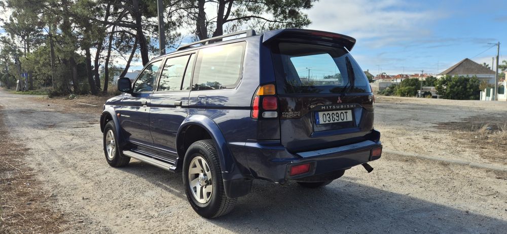 Mitsubishi Pajero Sportwagen 2.5TD NACIONAL de 2000