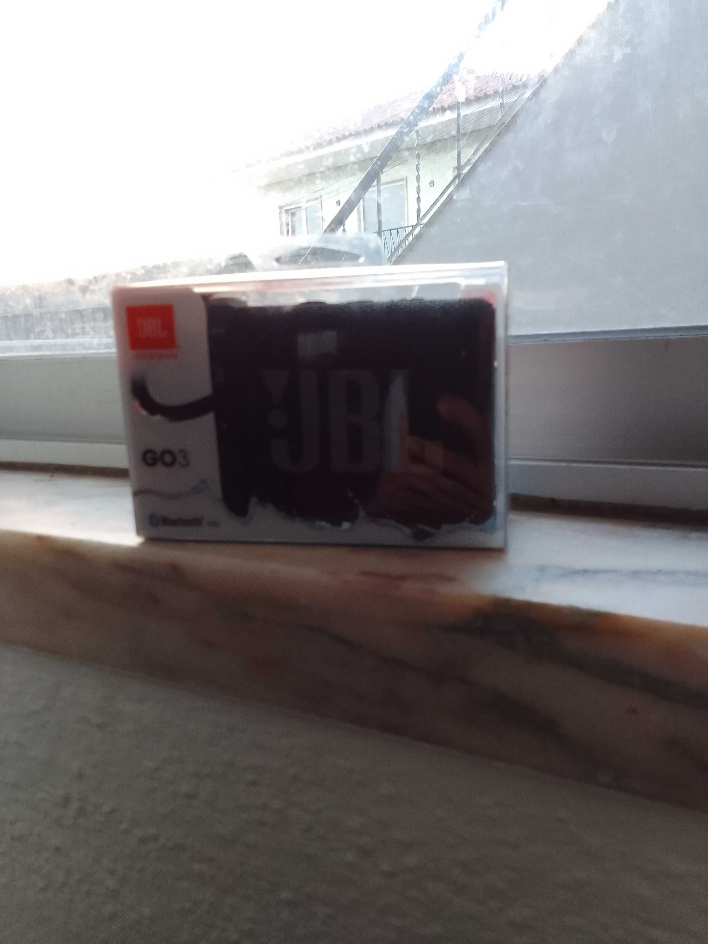 Jbl go 3 nove       b