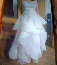 Suknia ślubna różowa