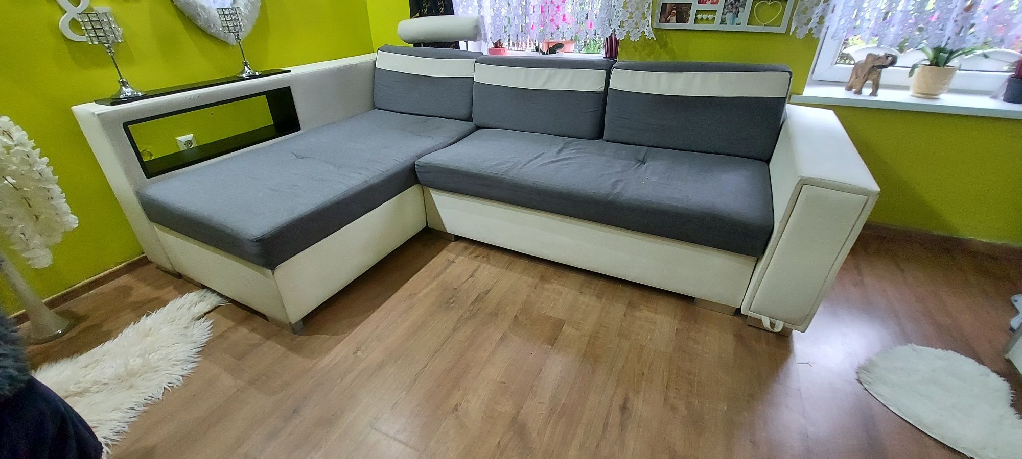 Sprzedam narożnik z funkcją spania