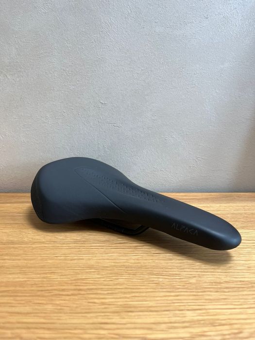 Siodełko rowerowe FIZIK ALPACA X5