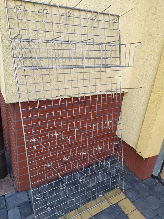 Kratownica ekspozycyjna wystawa + 50x haczyki + kosz