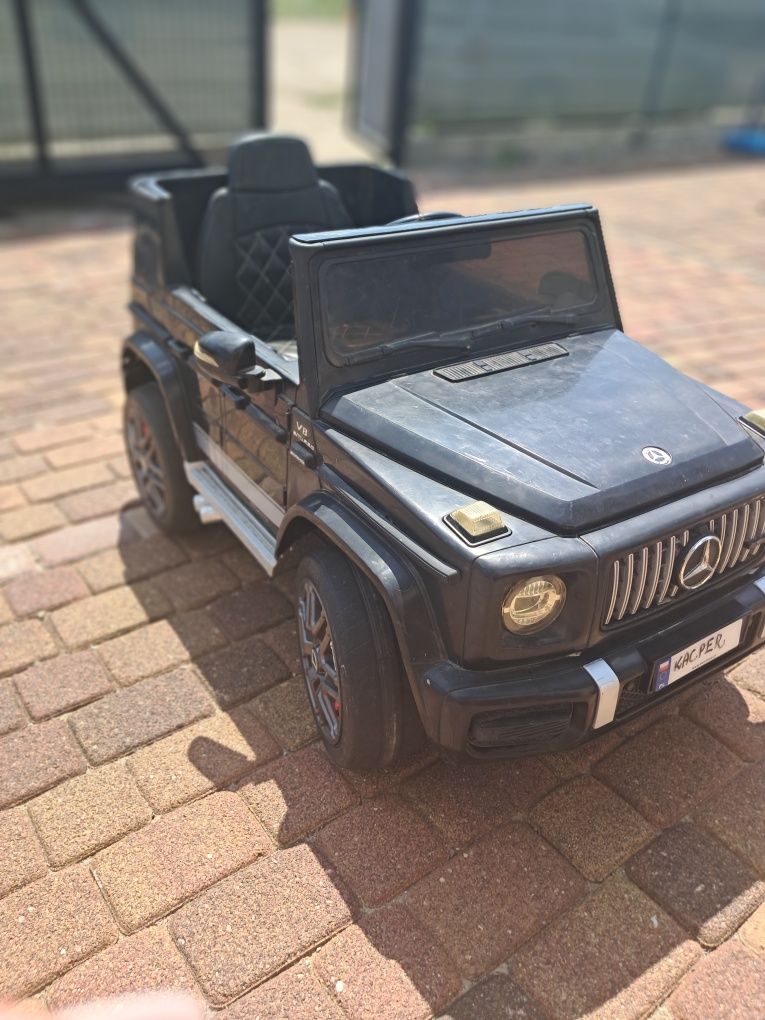 Auto dla dziecka mercedes