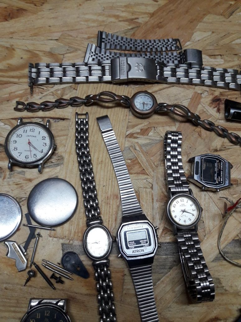 Stare zegarki oraz elementy Cena za całość