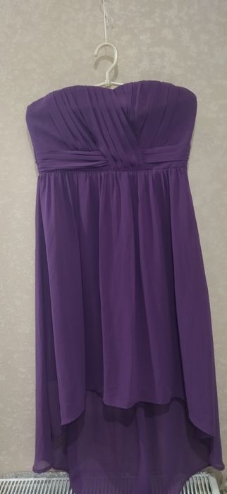 Вечірня, сукня на випускний