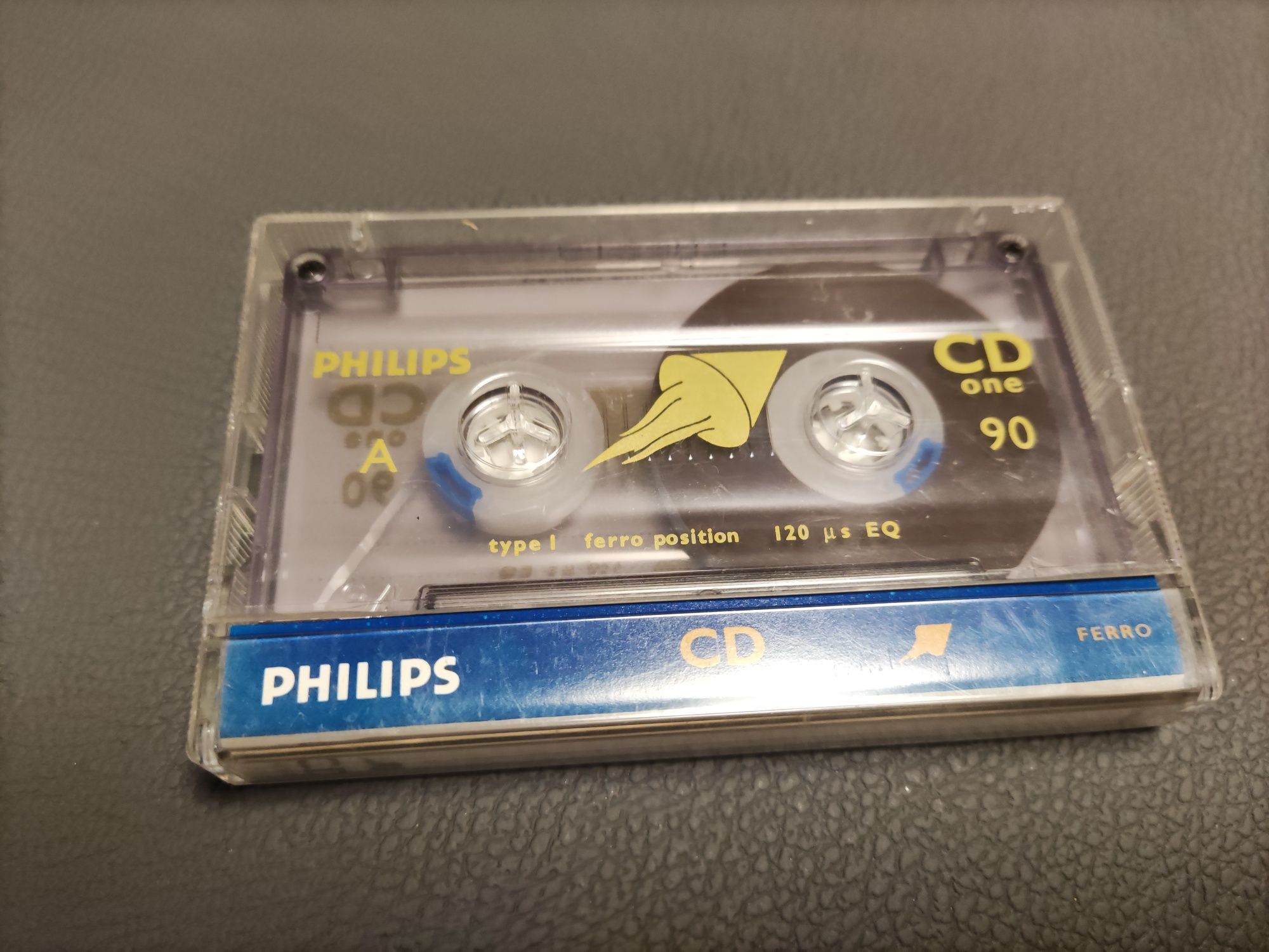 kaseta philips cd one 90