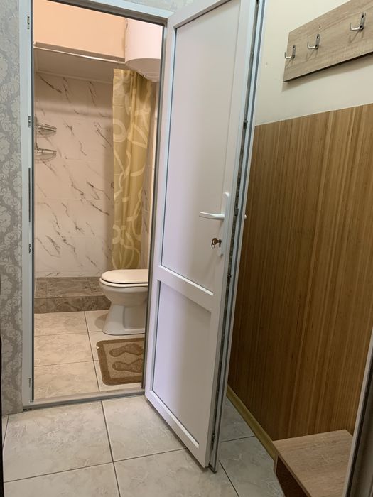 Студія, подобово, центр. Кіцмань.