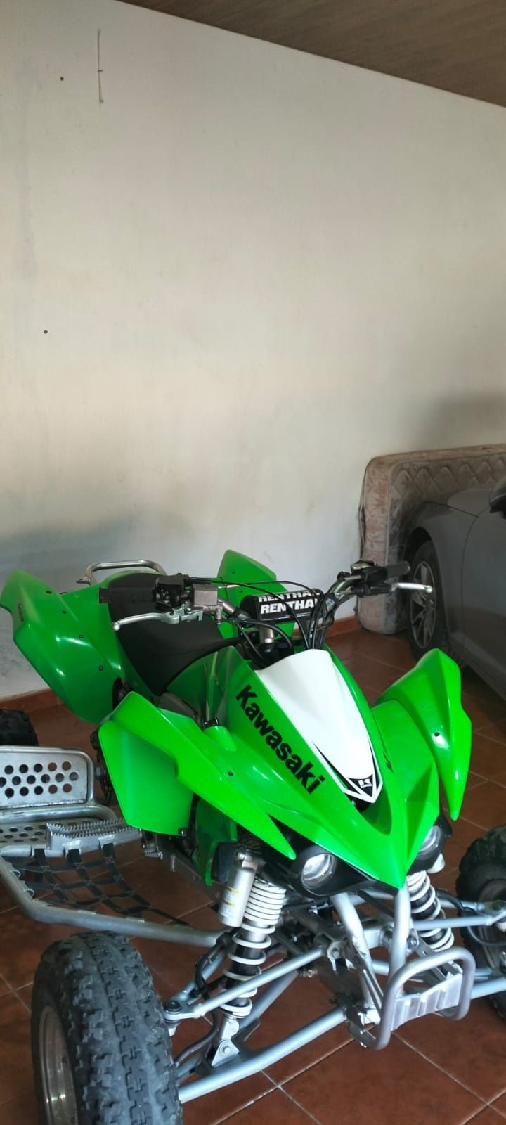 Kawasaki kfx450R imaculada