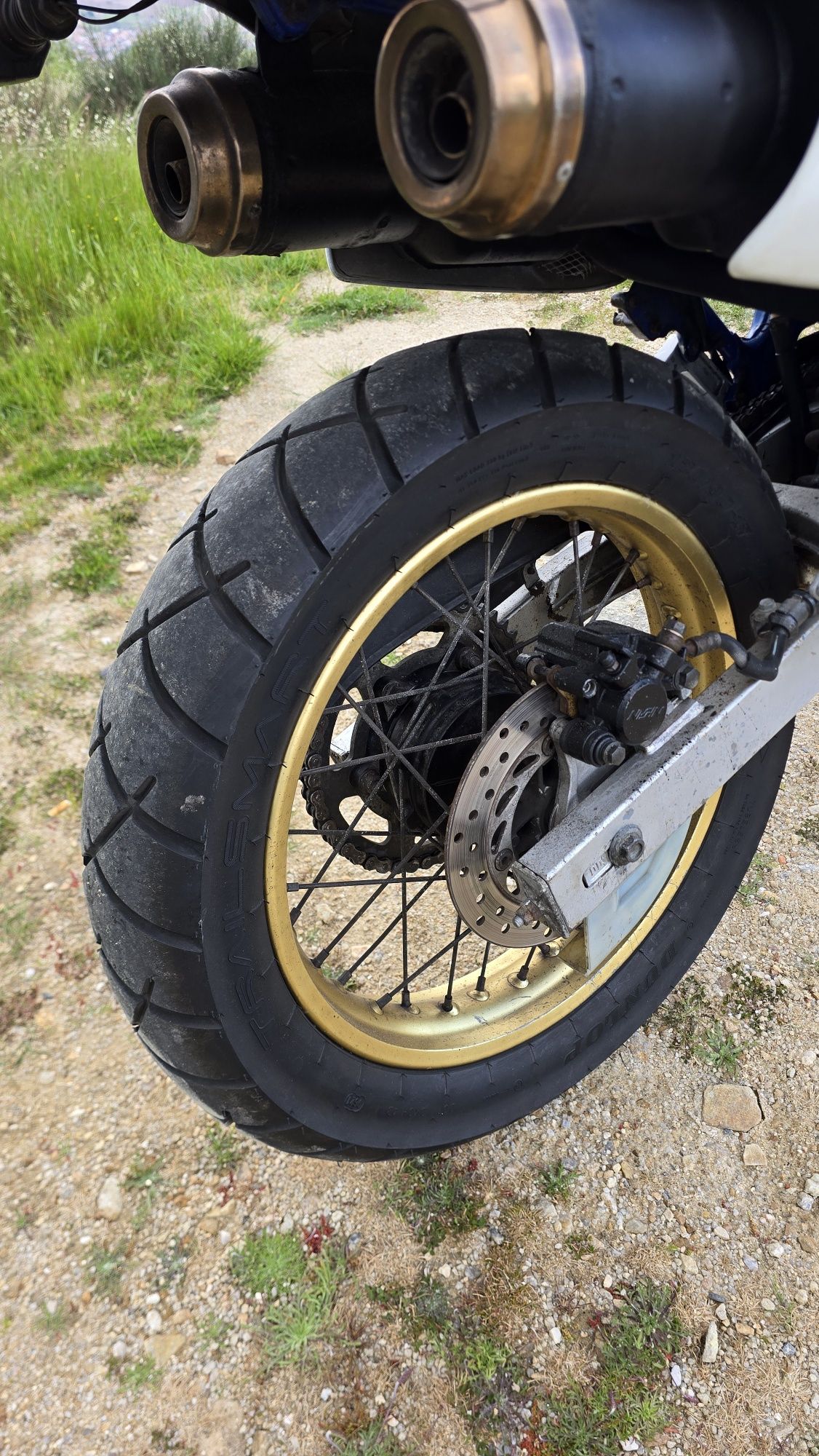 Honda Dominator NX650 A2